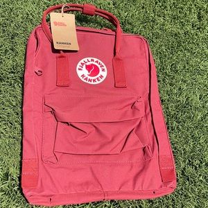 FJALLRAVEN KANKEN BRAND NEW OX RED